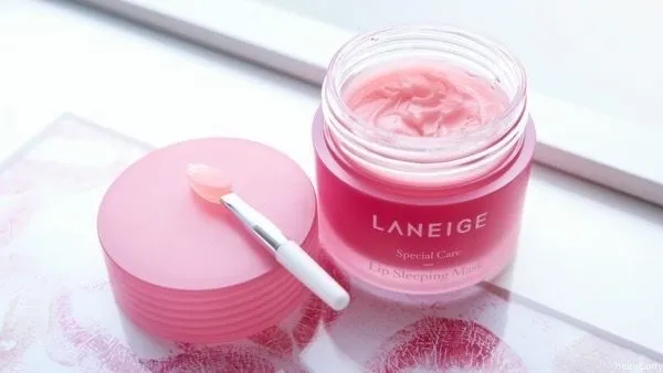 Cách sử dụng mặt nạ môi Laneige