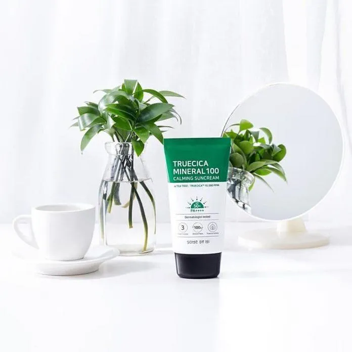 Thiết kế tuýp kem chống nắng Some By Mi