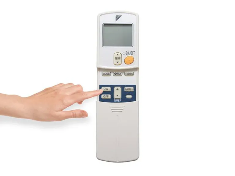 Các nút chức năng nâng cao trên điều khiển điều hòa