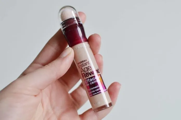 Review Maybelline Instant Age Rewind Concealer: Bút che khuyết điểm có thực sự giảm thâm quầng sau 8 tuần không?