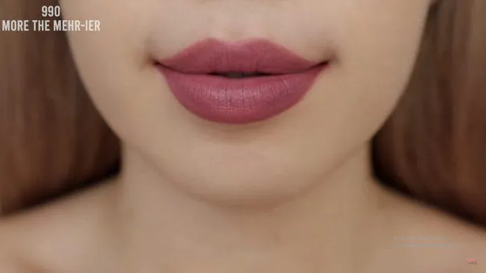 Son MAC màu tím nude ánh hồng