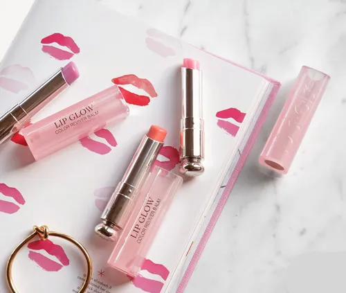 Thiết kế son Romand Zero Layer Lipstick