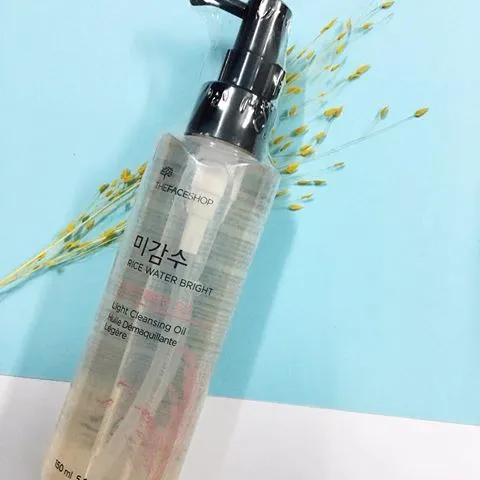 Phiên bản Light cho da dầu