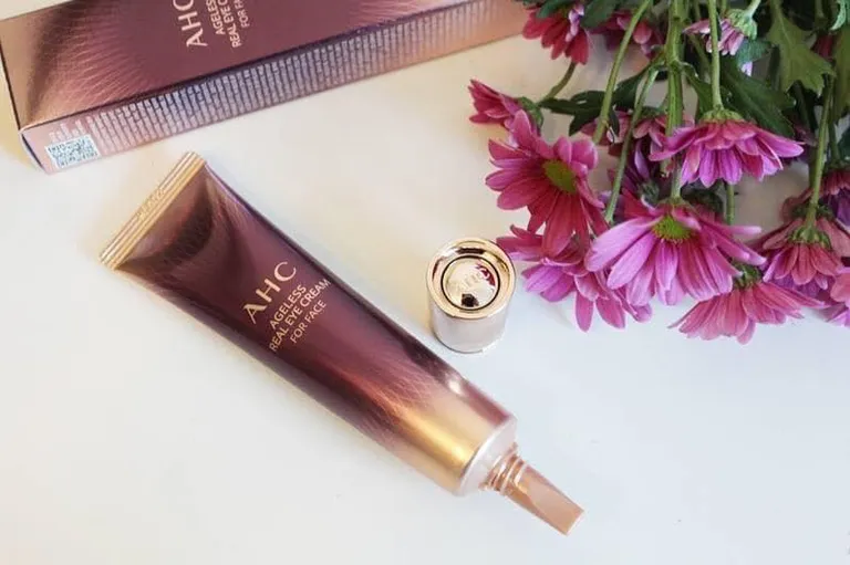 Thành phần AHC Double Shield Sun Stick bộ lọc UV kép Titanium Dioxide Zinc Oxide Ethylhexyl Methoxycinnamate DHHB