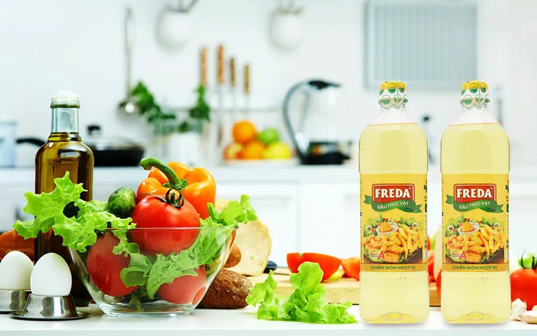 Review dầu ăn Freda có tốt không? Giá bao nhiêu, mua ở đâu?