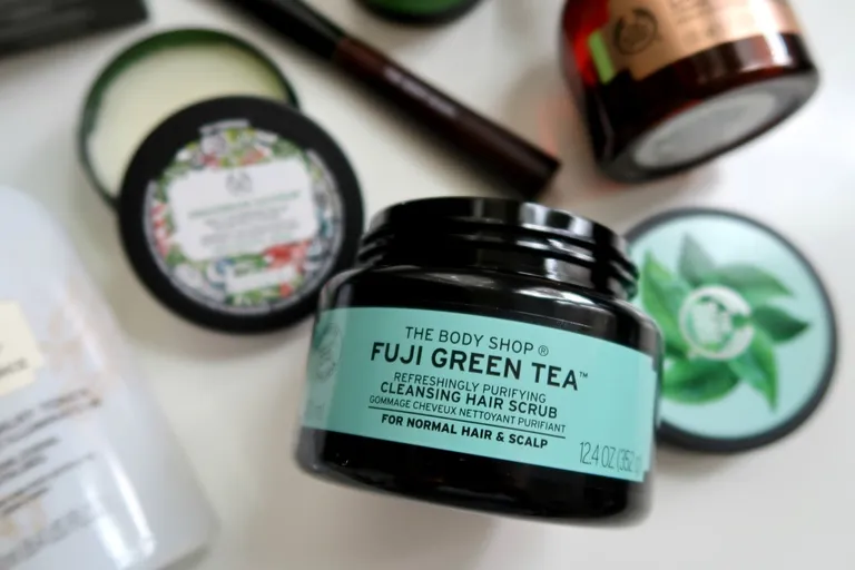 Ưu nhược điểm Fuji Green Tea Hair Scrub sạch sâu mát lạnh bạc hà SLES mạnh chất tạo màu methylisothiazolinone
