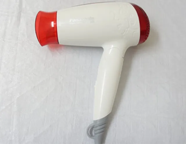 Máy sấy tóc Panasonic EH-NA65-K