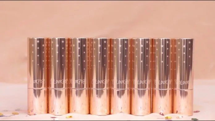 Kết cấu son mịn mượt