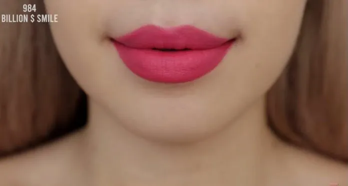 Son MAC màu hồng neon