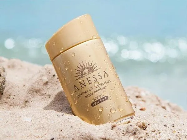 Anessa Perfect UV Sunscreen Aqua Booster Mild SPF 50