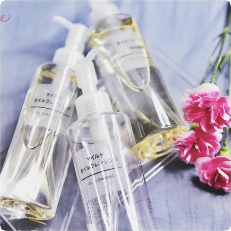 Muji Cleansing Oil làm sạch makeup nhẹ nhàng không khô da nhũ hóa với nước double cleansing