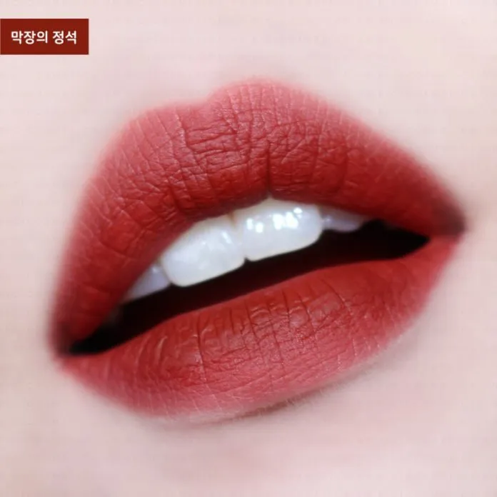 Thiết kế hộp và thỏi son Lemonade Perfect Couple Lip