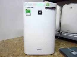 Máy lọc không khí bù ẩm với công nghệ ion hóa