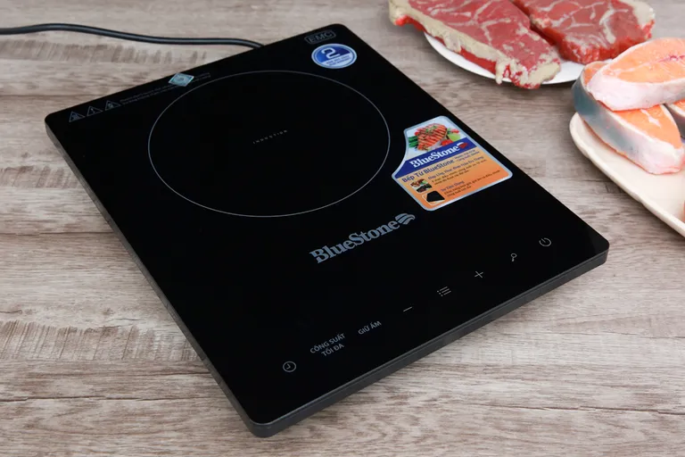 Thiết kế hiện đại, mặt kính chịu lực tốt