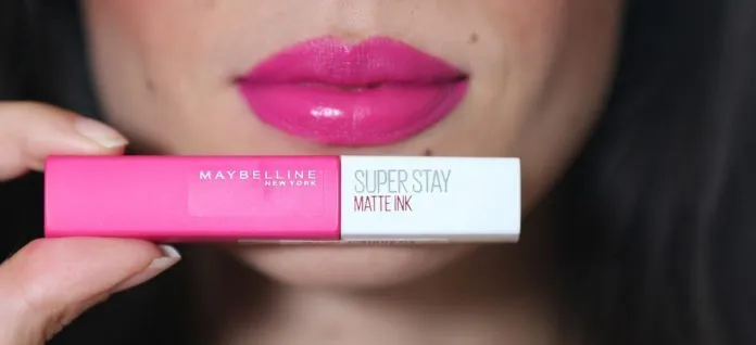 Son Maybelline màu hồng tím