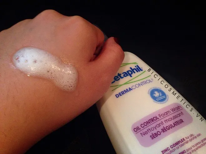 Đánh giá ưu nhược điểm Cetaphil DermaControl Oil Control Moisturizer da dầu mụn