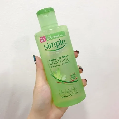 Cách sử dụng toner Simple đúng cách