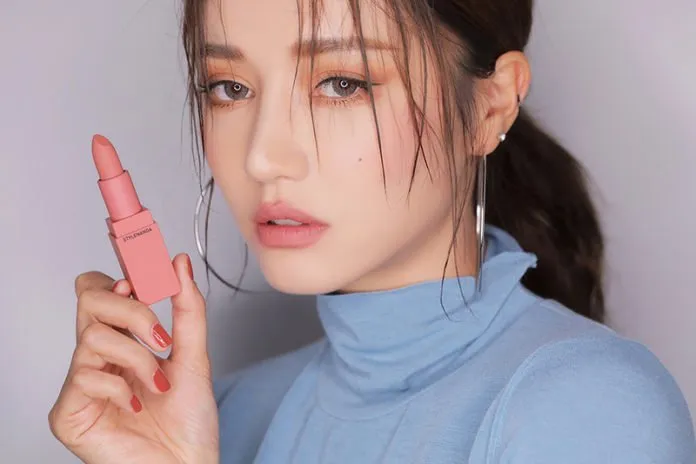 Son 3CE màu 218 Mirrorlike