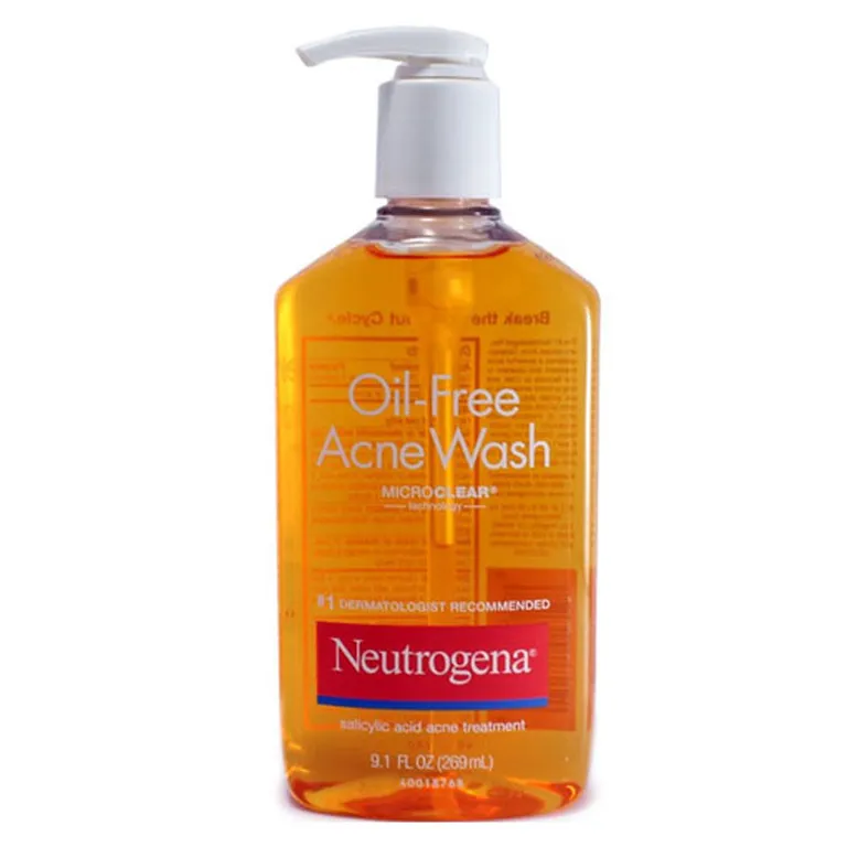 Sữa rửa mặt Neutrogena Oil Free Acne Wash