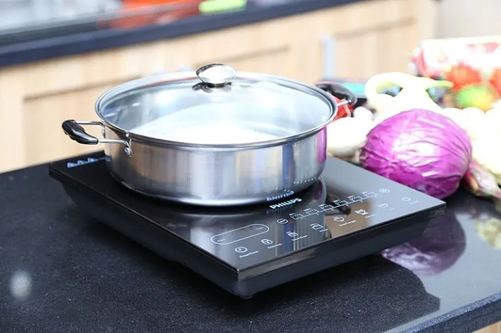 Dụng cụ nấu không phù hợp với bếp từ